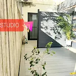 Modern Studio, Minutes To Ferry, City, Cbd